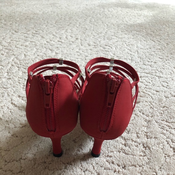 Gorgeous party/dancing shoes - Picture 2 of 6